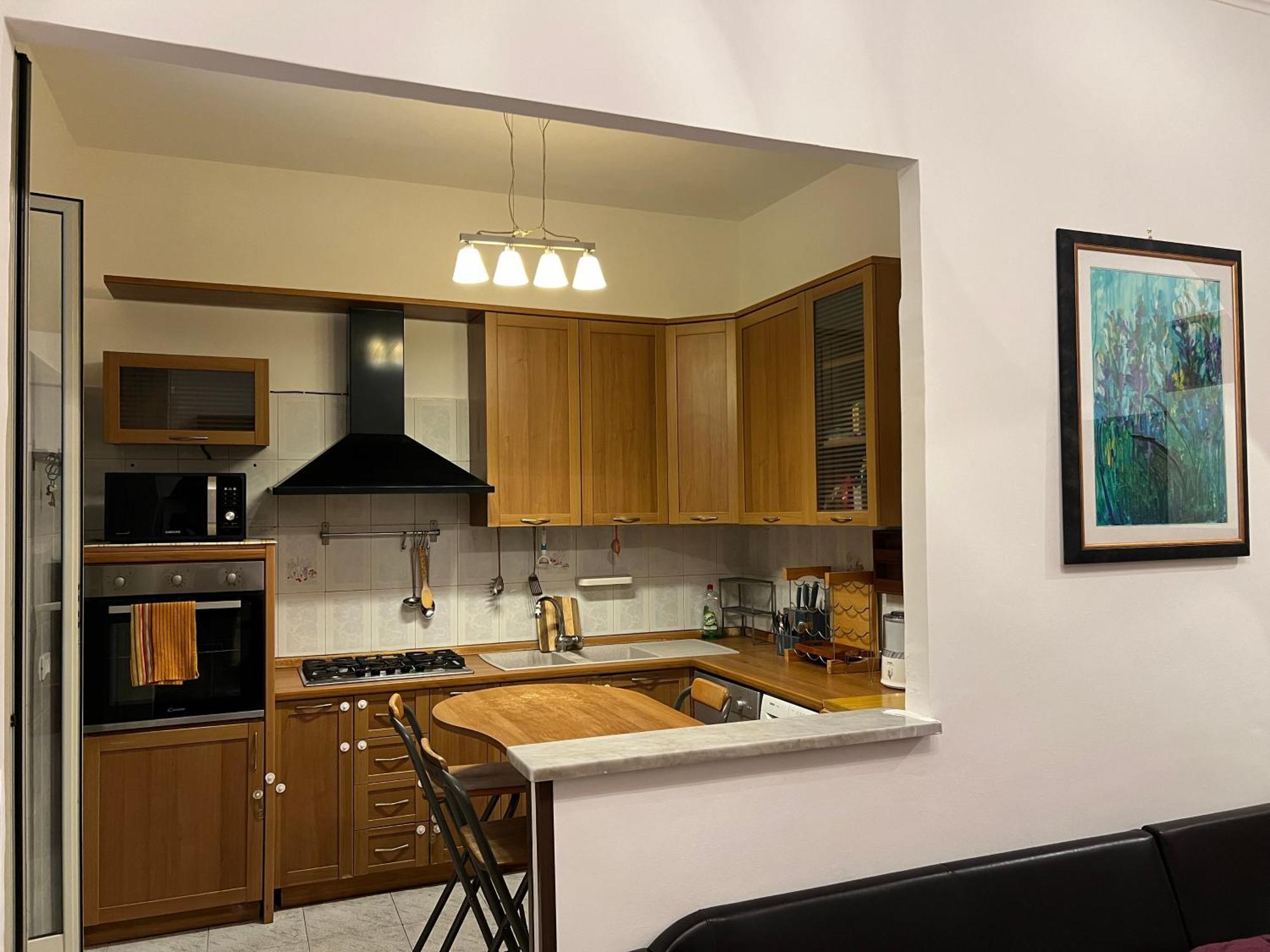 Apartment Sr *